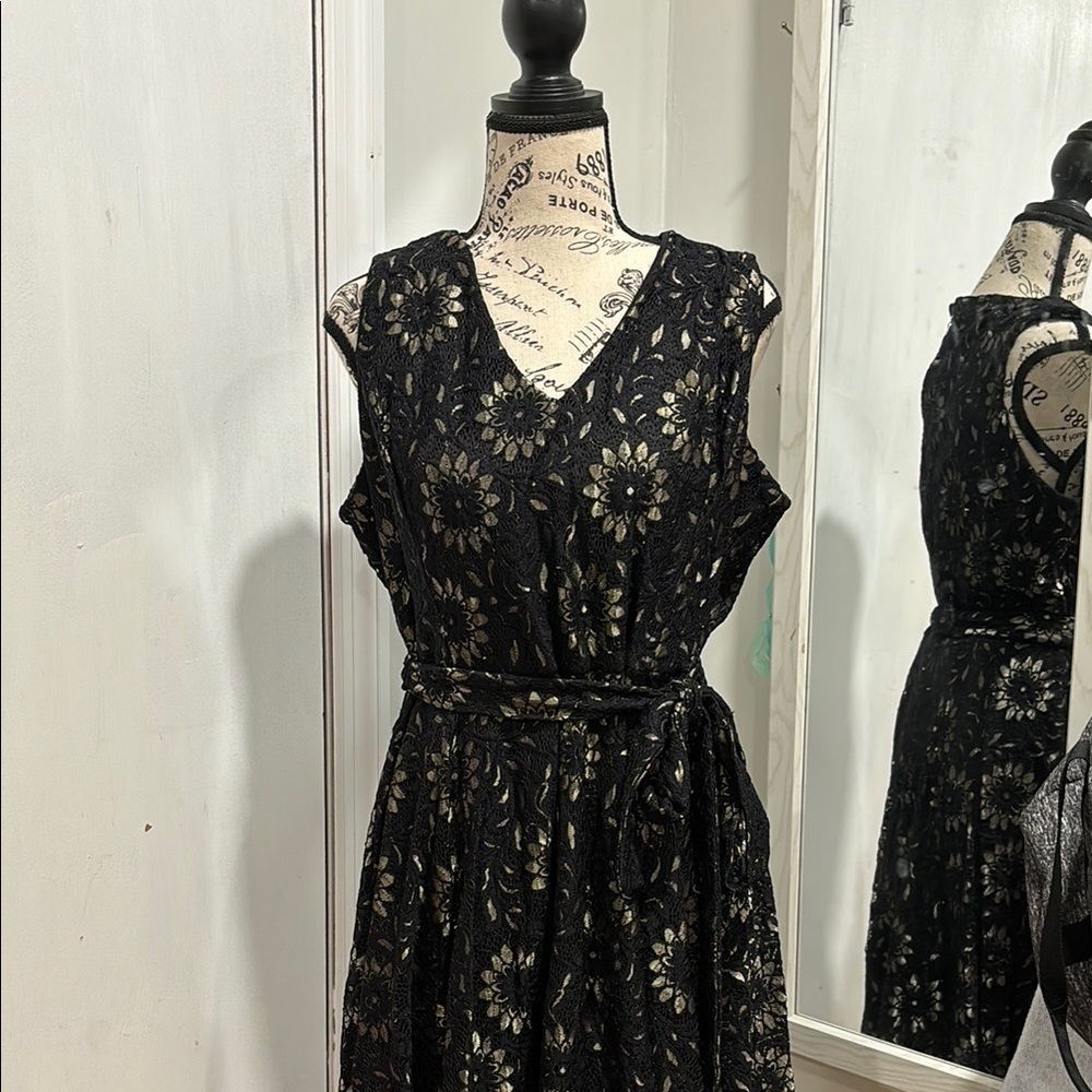 Tommy Hilfiger Black Floral Lace Belted Dress